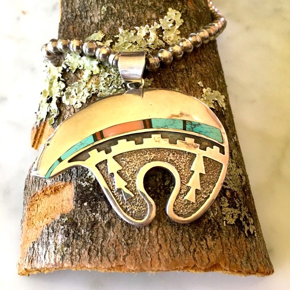Sold Vintage Navajo Richard Begay Bear Pendant - Picture 2 of 11